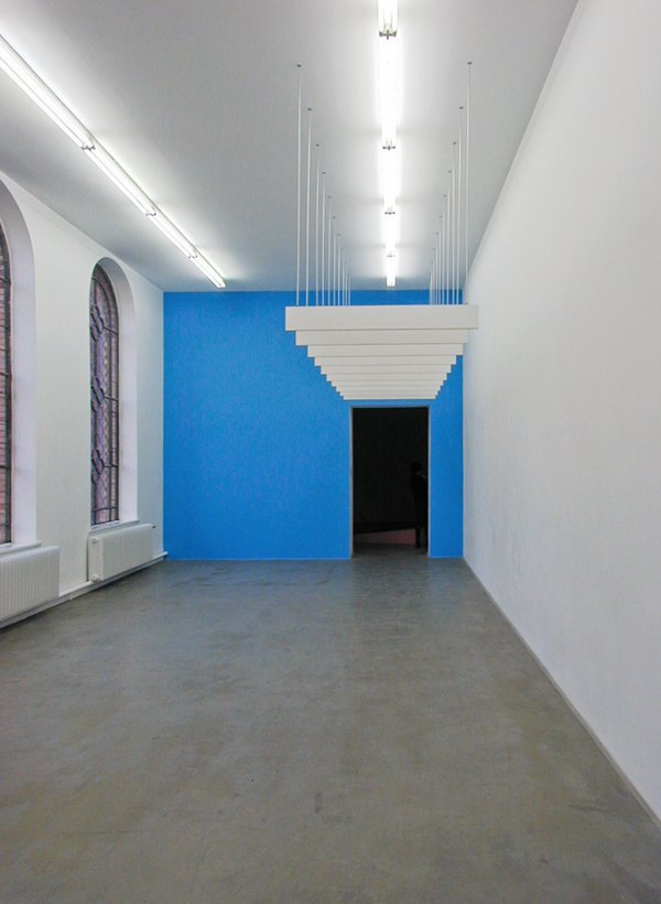 Bjørn Melhus: Der Zeichnungsgenerator - Ausstellung im Kunstverein Hannover 2001. Foto: Ralf Henning