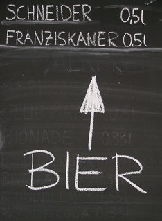Bier-Hinweispfeil